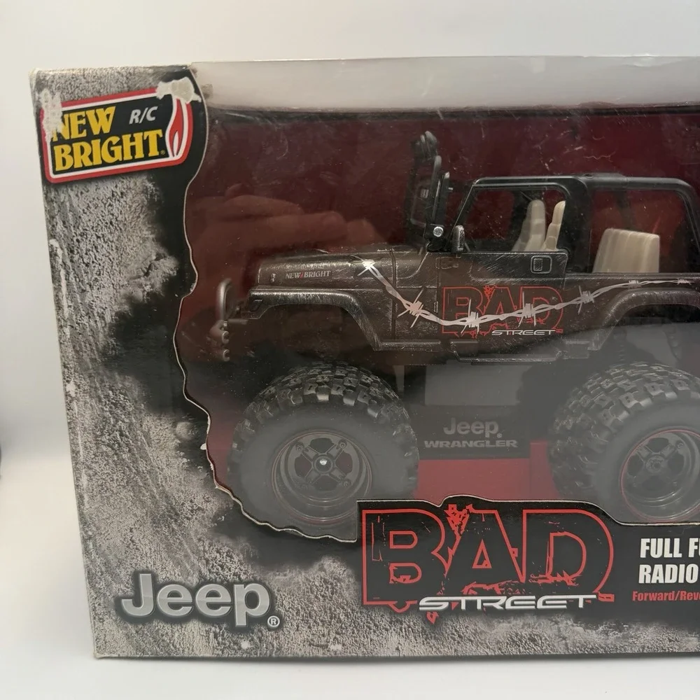 Vintage 2011 New Bright Bad Street Jeep Wrangler R/C New Open Box